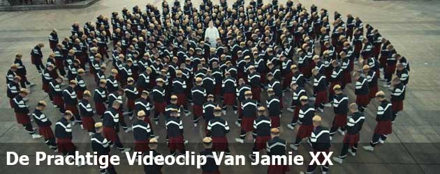 De prachtige videoclip van Jamie XX die iedereen gezien moet hebben