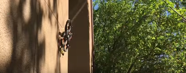 Zo Cool! De Stealthy drone plakt zichzelf tegen de muren