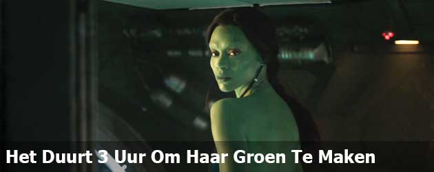 Het Duurt 3 Uur Om Haar Helemaal Groen Te Maken