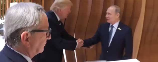 Bijzondere Handshake Tussen Putin En Trump
